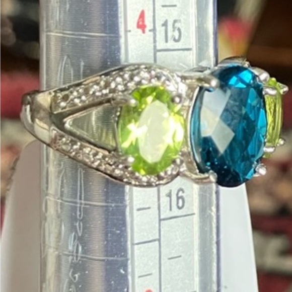 For You 💙💙💙 Clyde Duneier (CID) Blue Topaz Peridot 925 Ring w/ Zircon Accents - Picture 10 of 16